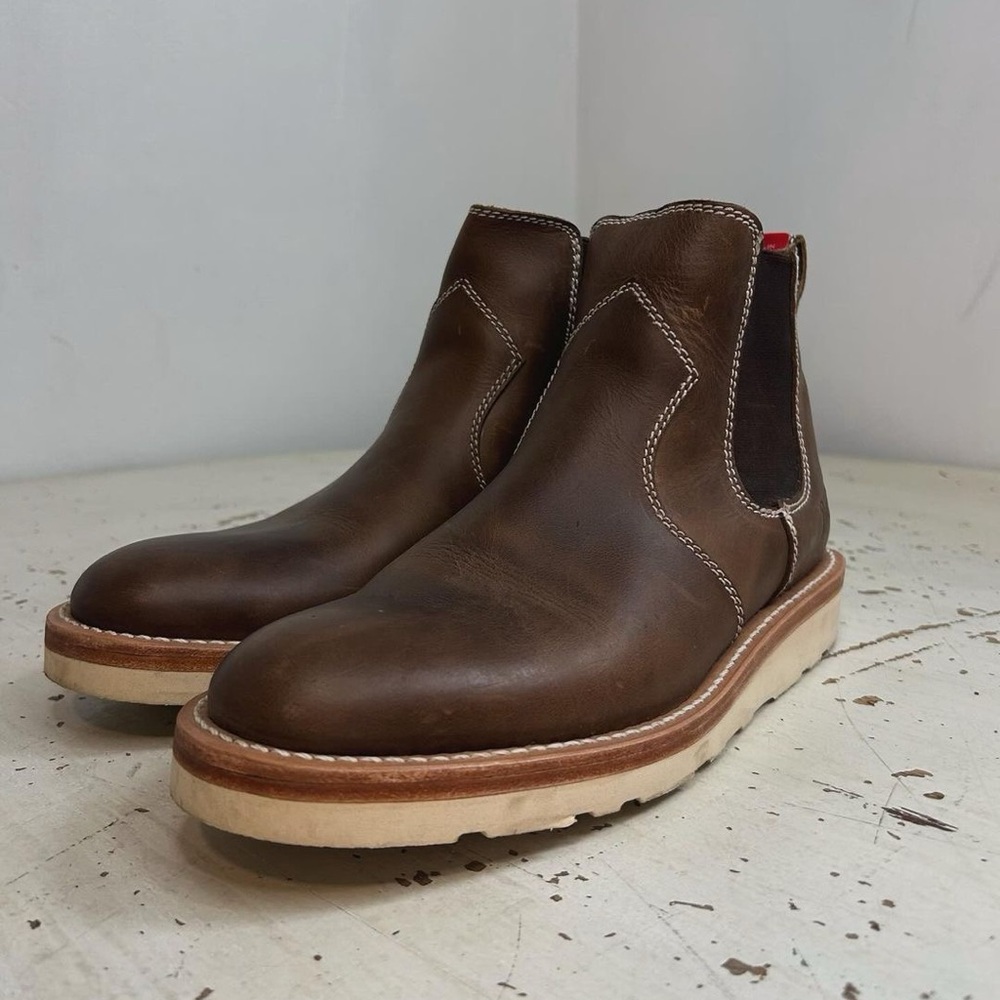 DAYTON - LEATHER - CHELSEA - PRETTY MUCH BRAND NEW Boots